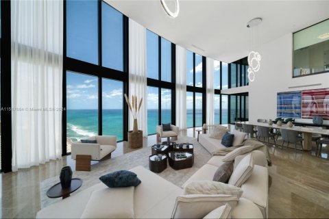 Copropriété à vendre à Sunny Isles Beach, Floride: 4 chambres, 568.65 m2 № 1117174 - photo 2