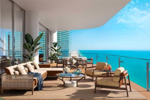 Condo in Sunny Isles Beach, Florida, 4 bedrooms  № 1412102 - photo 2