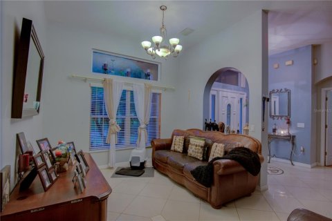 Villa ou maison à vendre à Kissimmee, Floride: 4 chambres, 207.82 m2 № 1280641 - photo 9