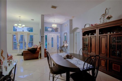 Villa ou maison à vendre à Kissimmee, Floride: 4 chambres, 207.82 m2 № 1280641 - photo 11