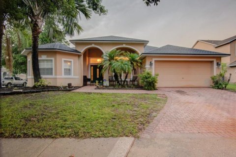 Villa ou maison à vendre à Kissimmee, Floride: 4 chambres, 207.82 m2 № 1280641 - photo 1