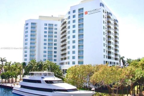 Condo in Fort Lauderdale, Florida, 1 bedroom  № 1155276 - photo 22