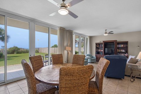 Condominio en venta en Fort Walton Beach, Florida, 3 dormitorios, 144.93 m2 № 560487 - foto 13