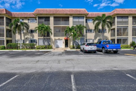 Copropriété à vendre à Pompano Beach, Floride: 1 chambre, 62.71 m2 № 1097852 - photo 4