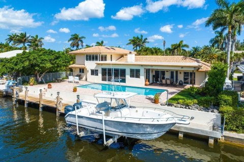 House in Delray Beach, Florida 4 bedrooms, 323.76 sq.m. № 1097802 - photo 2