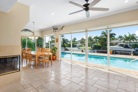 House in Delray Beach, Florida 4 bedrooms, 323.76 sq.m. № 1097802 - photo 29