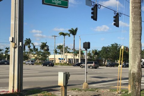 Immobilier commercial à vendre à Boca Raton, Floride № 722548 - photo 3