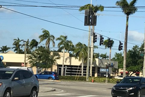 Immobilier commercial à vendre à Boca Raton, Floride № 722548 - photo 1