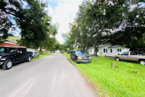 Villa ou maison à vendre à Tampa, Floride: 2 chambres, 66.89 m2 № 1335010 - photo 10