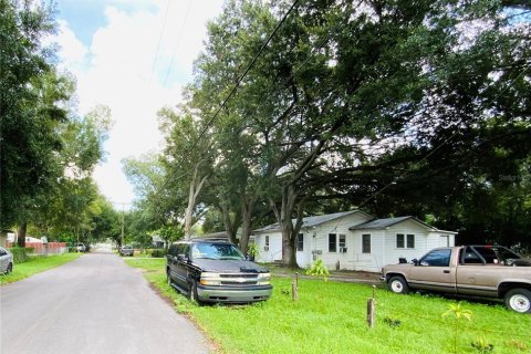 Villa ou maison à vendre à Tampa, Floride: 2 chambres, 66.89 m2 № 1335010 - photo 11