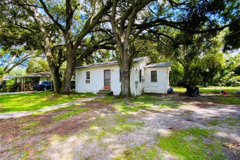 Villa ou maison à vendre à Tampa, Floride: 2 chambres, 66.89 m2 № 1335010 - photo 1