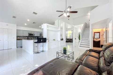 Casa en venta en Orlando, Florida, 4 dormitorios, 198.81 m2 № 1392575 - foto 18