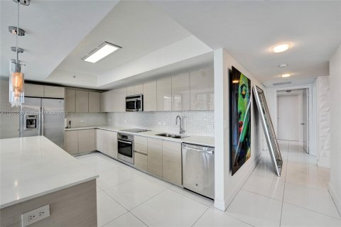 Copropriété à vendre à Hallandale Beach, Floride: 3 chambres, 161.37 m2 № 1184201 - photo 5