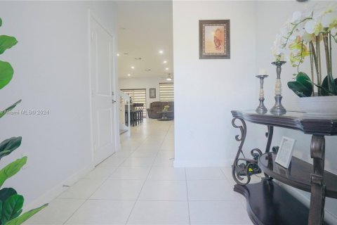 Townhouse in Homestead, Florida 3 bedrooms, 153.38 sq.m. № 1385786 - photo 5