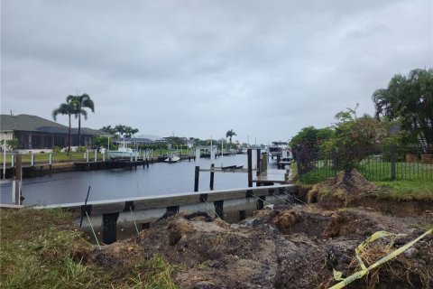 Terrain à vendre à Punta Gorda, Floride № 844562 - photo 4