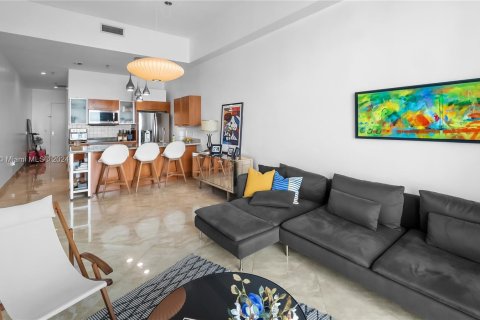 Copropriété à vendre à Miami, Floride: 2 chambres, 119.84 m2 № 1375884 - photo 14