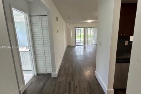 Copropriété à vendre à Lauderhill, Floride: 2 chambres, 94.2 m2 № 1380157 - photo 25