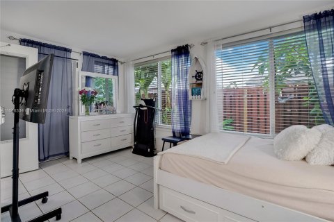 Casa en venta en Tamarac, Florida, 2 dormitorios, 91.14 m2 № 1380158 - foto 12