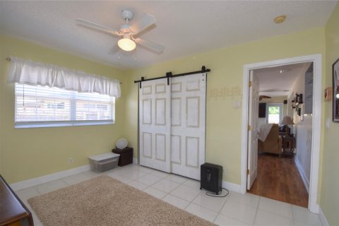 Villa ou maison à vendre à Wilton Manors, Floride: 4 chambres, 174.84 m2 № 1179804 - photo 8