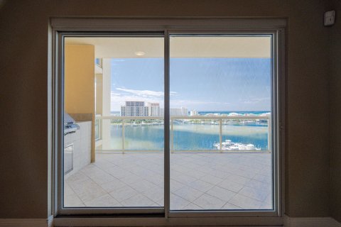 Condominio en venta en Miramar, Florida, 3 dormitorios, 193.79 m2 № 561759 - foto 23