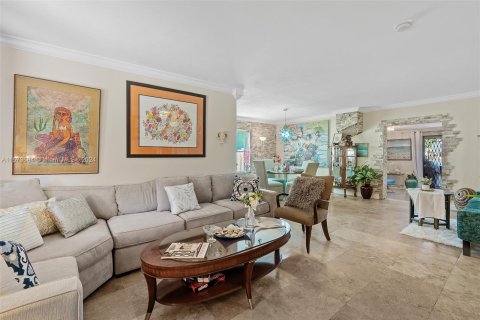 Casa en venta en Hallandale Beach, Florida, 3 dormitorios, 131.27 m2 № 1135824 - foto 3