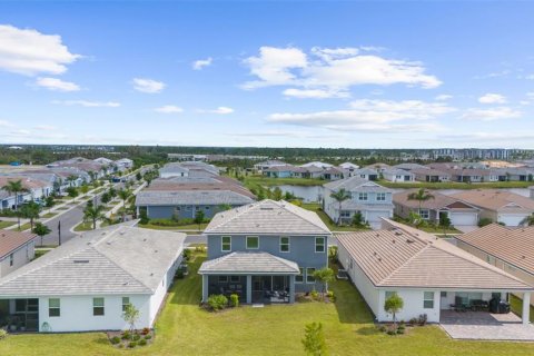 House in Venice, Florida 6 bedrooms, 267.19 sq.m. № 1375324 - photo 11