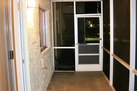 Condominio en venta en Tamarac, Florida, 2 dormitorios, 88.26 m2 № 1182296 - foto 5