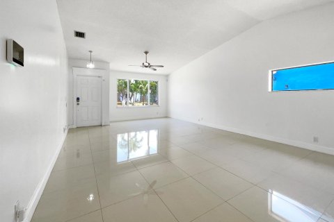 Villa ou maison à vendre à Sunrise, Floride: 3 chambres, 136.29 m2 № 1182346 - photo 22