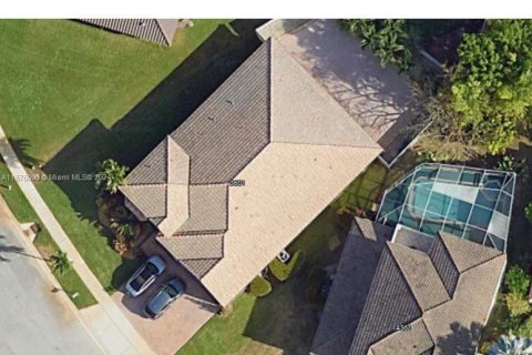 Casa en venta en Miramar, Florida, 5 dormitorios, 248.42 m2 № 1140576 - foto 7