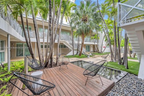 Copropriété à vendre à Miami Beach, Floride: 33.17 m2 № 1270123 - photo 8