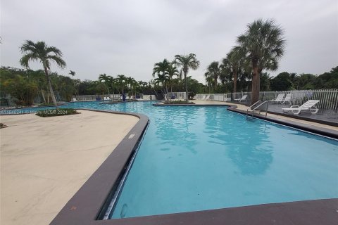 Adosado en venta en Miami, Florida, 3 dormitorios, 128.02 m2 № 1320759 - foto 13