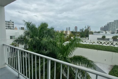 Copropriété à vendre à Miami Beach, Floride: 1 chambre, 67.82 m2 № 1282327 - photo 5