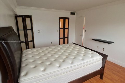 Condominio en venta en Miami Beach, Florida, 1 dormitorio, 67.82 m2 № 1282327 - foto 8