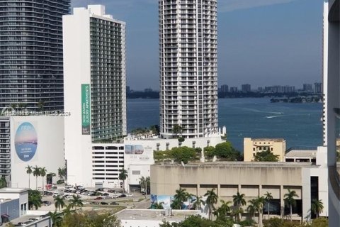 Купить кондоминиум в Майами, Флорида 1 спальня, 69.86м2, № 995958 - фото 6