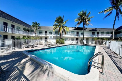 Copropriété à vendre à Fort Lauderdale, Floride: 2 chambres, 68.75 m2 № 1319296 - photo 1