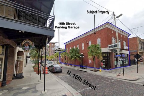 Commercial property in Tampa, Florida 660.91 sq.m. № 221961 - photo 1