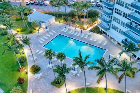 Condo in Fort Lauderdale, Florida, 1 bedroom  № 1136596 - photo 14