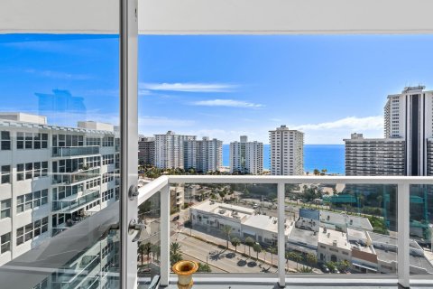 Condominio en venta en Fort Lauderdale, Florida, 1 dormitorio, 74.32 m2 № 1136596 - foto 29