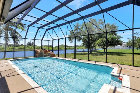 Villa ou maison à vendre à Pembroke Pines, Floride: 5 chambres, 304.16 m2 № 1136599 - photo 24