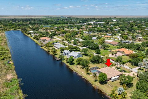 Villa ou maison à vendre à Pembroke Pines, Floride: 5 chambres, 304.16 m2 № 1136599 - photo 5