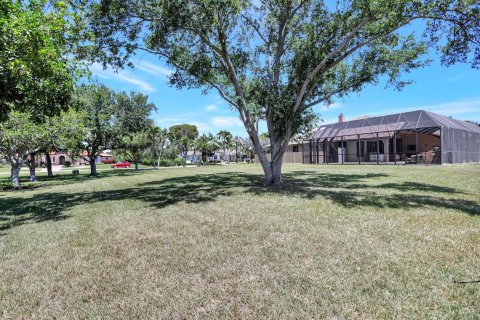 Villa ou maison à vendre à Pembroke Pines, Floride: 5 chambres, 304.16 m2 № 1136599 - photo 26