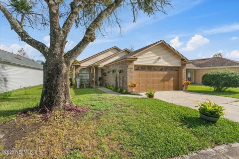 Villa ou maison à vendre à Jacksonville, Floride: 3 chambres, 139.82 m2 № 891519 - photo 1