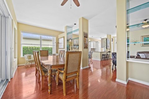 Casa en venta en Palm City, Florida, 3 dormitorios, 181.35 m2 № 887899 - foto 9