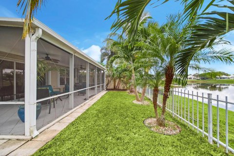 Villa ou maison à vendre à Palm City, Floride: 3 chambres, 181.35 m2 № 887899 - photo 6