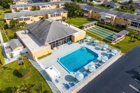 Condominio en venta en Boynton Beach, Florida, 1 dormitorio, 58.71 m2 № 870886 - foto 12