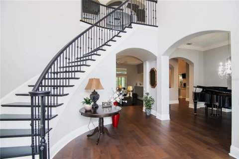 Villa ou maison à vendre à Tampa, Floride: 4 chambres, 572.46 m2 № 1299515 - photo 16