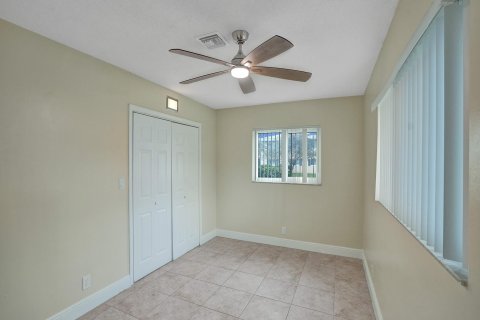Immobilier commercial à vendre à Coral Springs, Floride: 189.52 m2 № 1097565 - photo 23