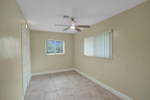 Immobilier commercial à vendre à Coral Springs, Floride: 189.52 m2 № 1097565 - photo 24