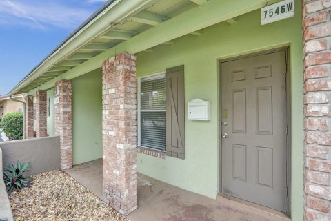 Immobilier commercial à vendre à Coral Springs, Floride: 189.52 m2 № 1097565 - photo 11