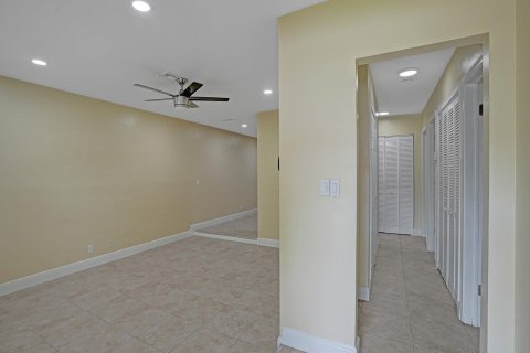 Купить коммерческую недвижимость в Корал-Спрингс, Флорида 189.52м2, № 1097565 - фото 10